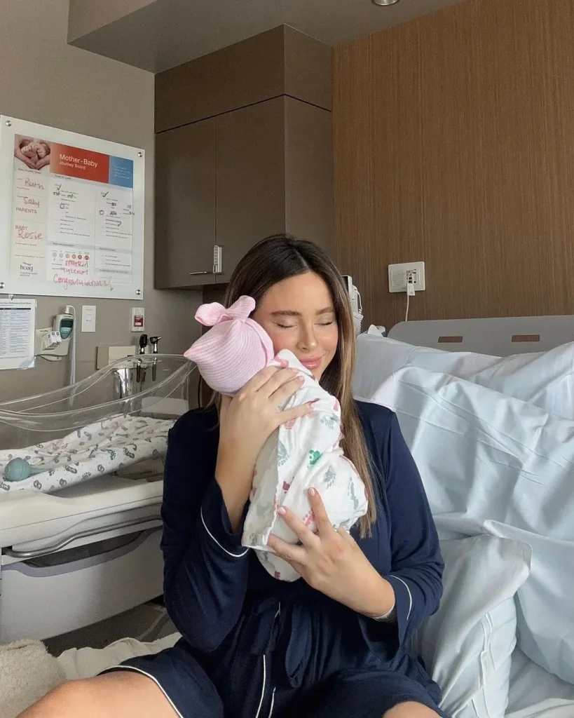 Welcoming Baby Fogel Amanda Stantons Bundle of Joy Arrives 2