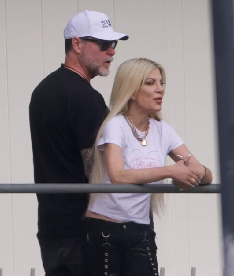 Whats the Scoop on Tori Spelling and Dean McDermotts Recent Reunion 1