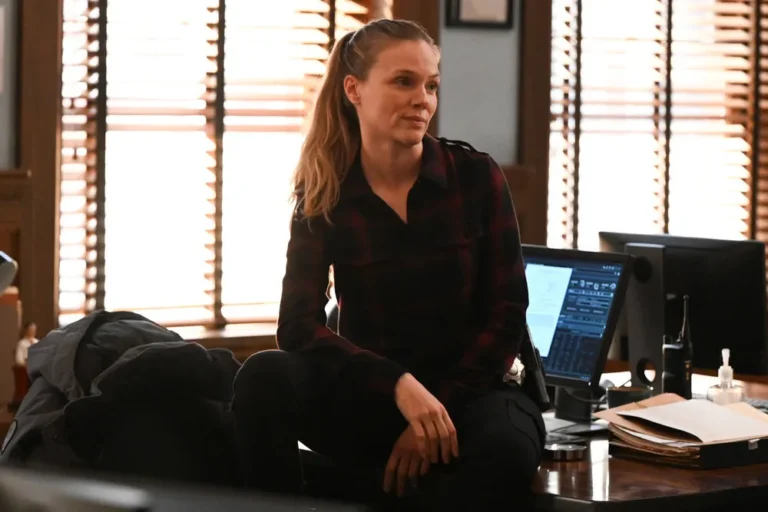 ‘Chicago P.D.’ Season 11 Finale How Tracy Spiridakos Got Written